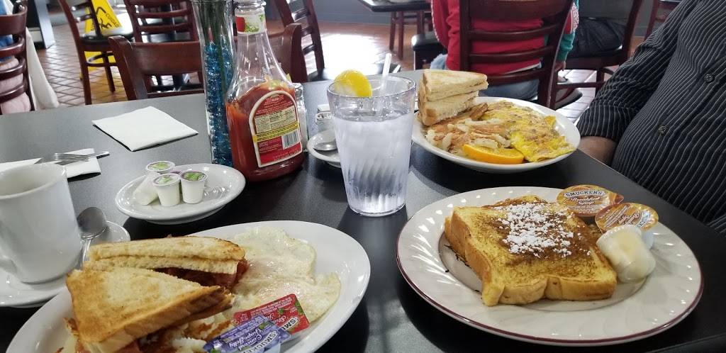 Front Royal Diner | restaurant | 865 John Marshall Hwy, Front Royal, VA 22630, USA | 5406362270 OR +1 540-636-2270