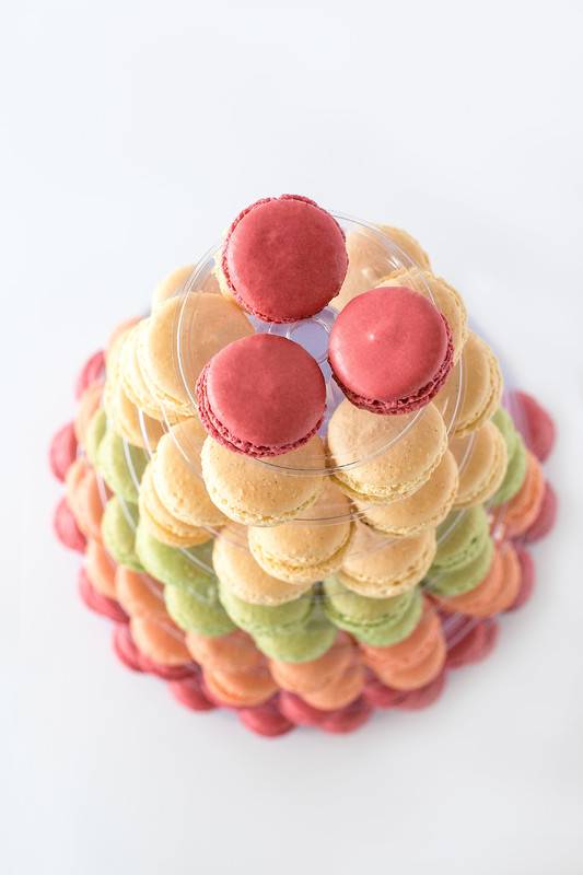 Le Macaron French Pastries | bakery | 7529 Bales St, Liberty Township, OH 45069, USA | 5137555400 OR +1 513-755-5400