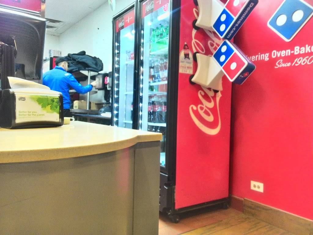 Dominos Pizza | meal delivery | 5016 S Pulaski Rd, Chicago, IL 60632, USA | 7735824040 OR +1 773-582-4040