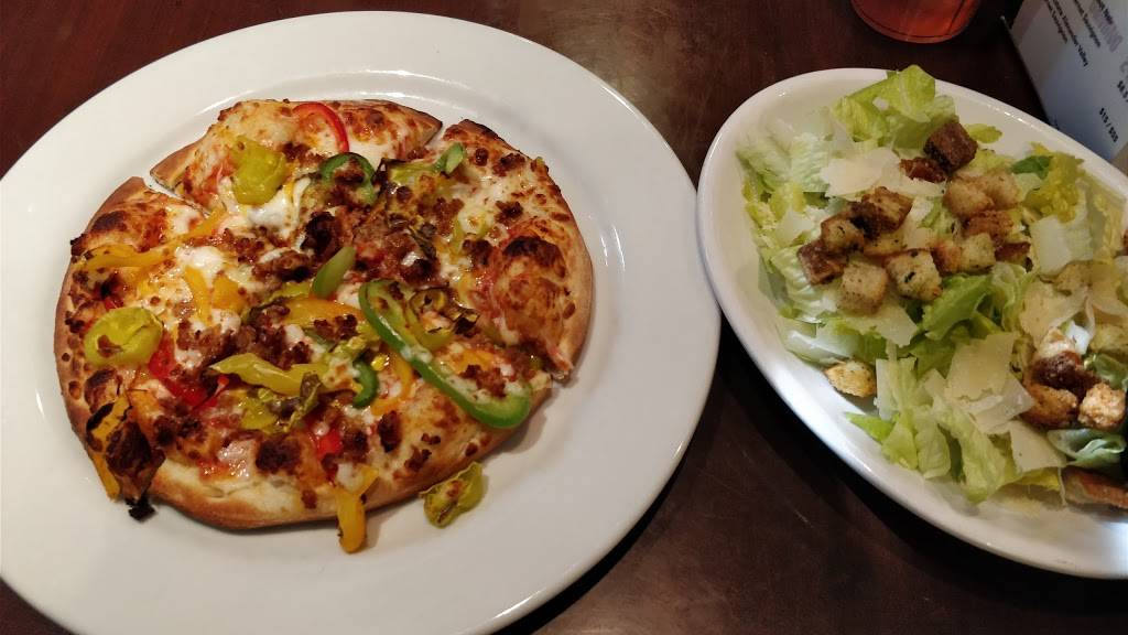 Balboa Pizza | restaurant | 2265 Village Walk Dr #101, Henderson, NV 89052, USA | 7024075273 OR +1 702-407-5273