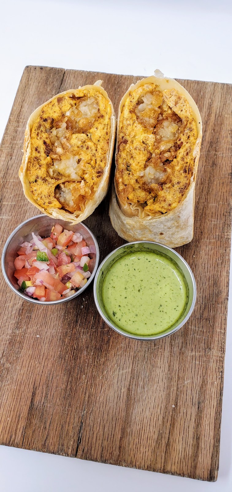 Sierra Bonita Mexican Grill | restaurant | 7533 Sunset Blvd, Los Angeles, CA 90046, USA | 3237987690 OR +1 323-798-7690