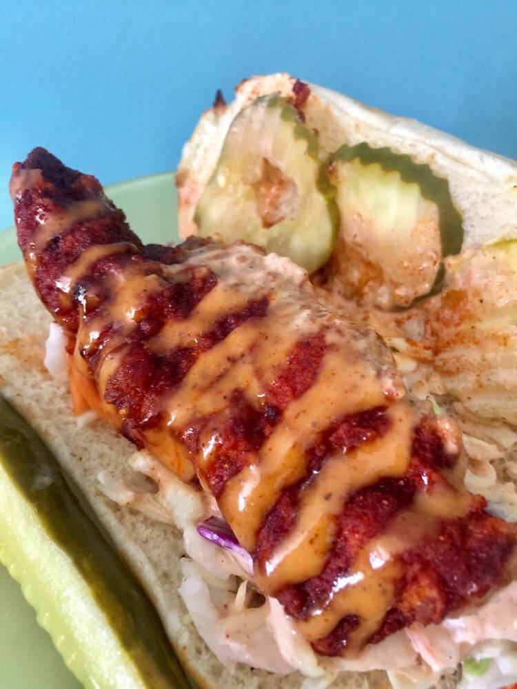 Hells Chicken | meal takeaway | 8666 Foothill Blvd, Sunland-Tujunga, CA 91040, USA | 8183520352 OR +1 818-352-0352