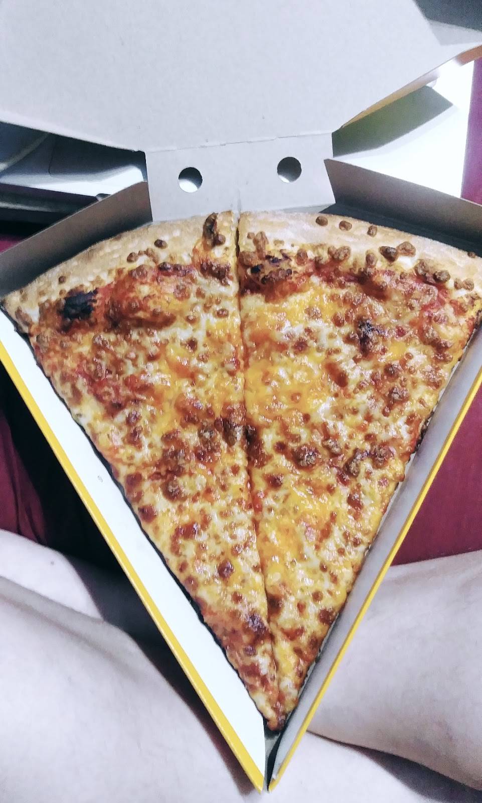 Ginos Pizza | restaurant | 301 Oxford St W #52, London, ON N6H 1S6, Canada | 5194334466 OR +1 519-433-4466