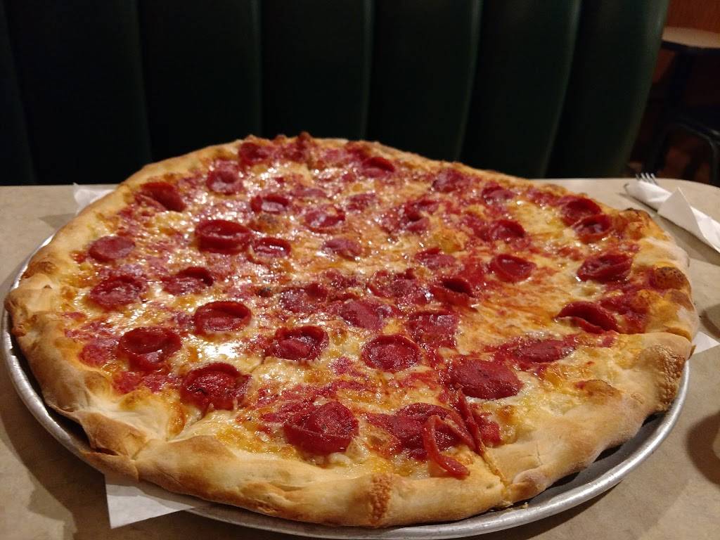 Tonys Pizzeria | restaurant | 1117 Main St # 1117-1121, Pittston, PA 18640, USA | 5706548805 OR +1 570-654-8805