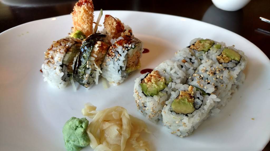 Reiki Sushi & Asian Bistro | restaurant | 239 Danbury Rd, Wilton, CT 06897, USA | 2037628788 OR +1 203-762-8788