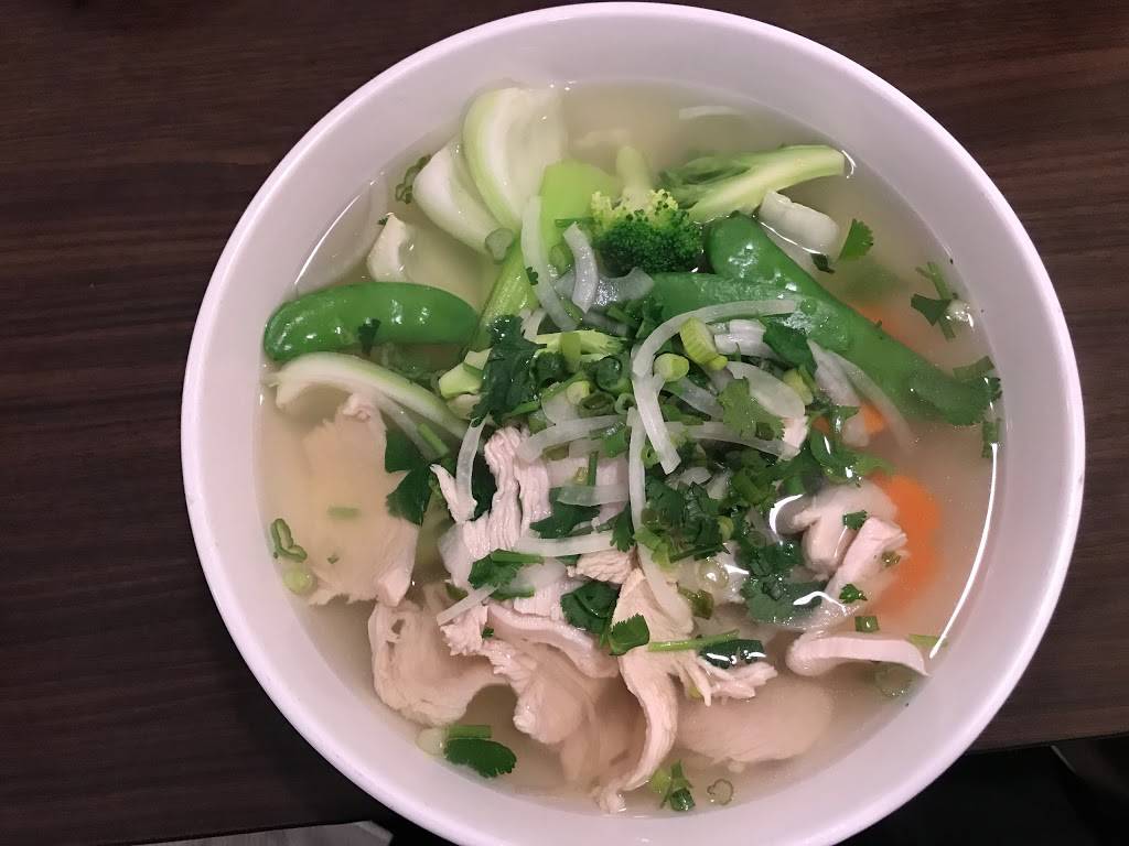 Pho Tan | restaurant | 2920 S Combee Rd, Lakeland, FL 33803, USA | 8636651312 OR +1 863-665-1312