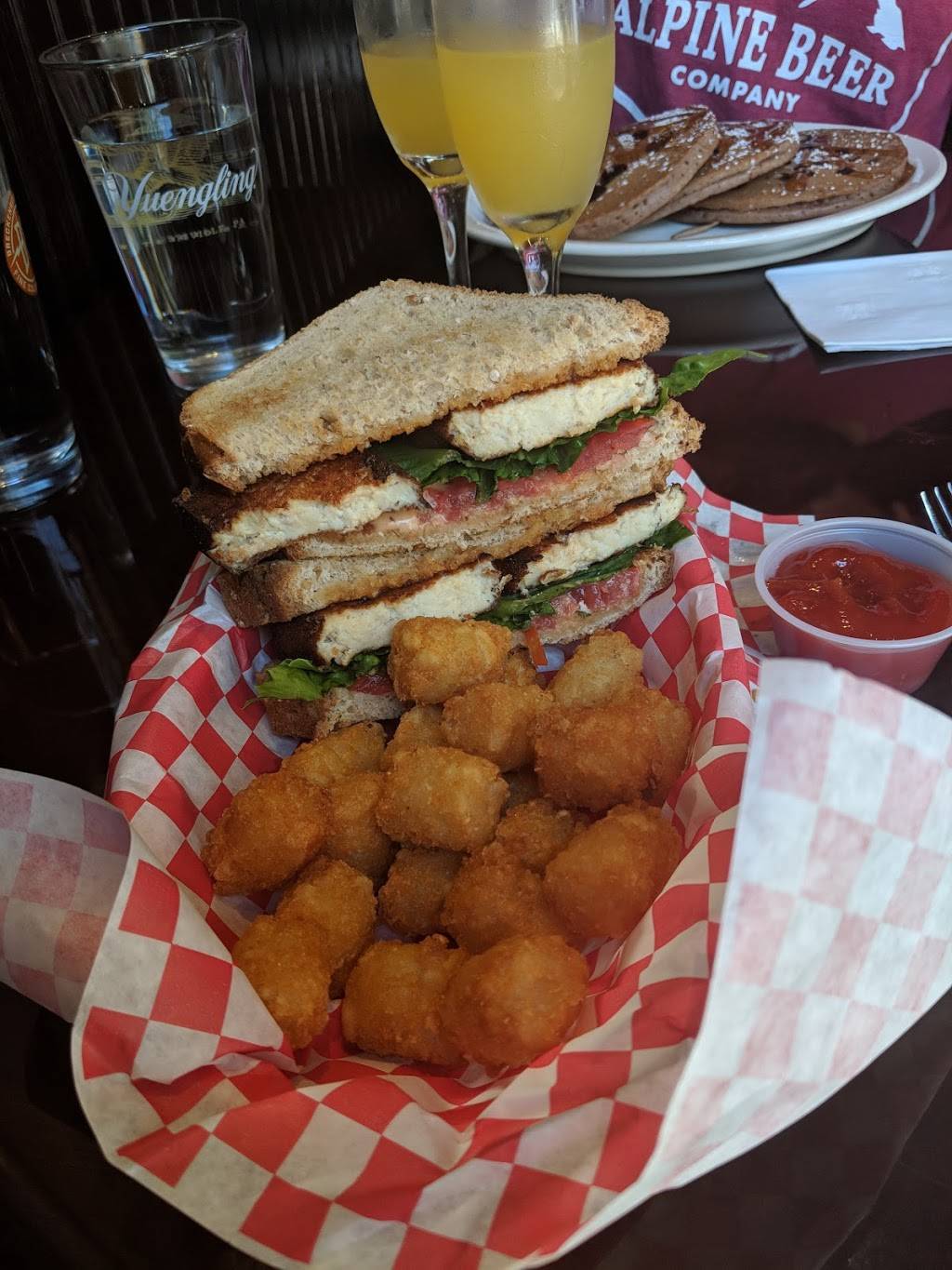 MOTR Pub | restaurant | 1345 Main St, Cincinnati, OH 45202, USA | 5133816687 OR +1 513-381-6687