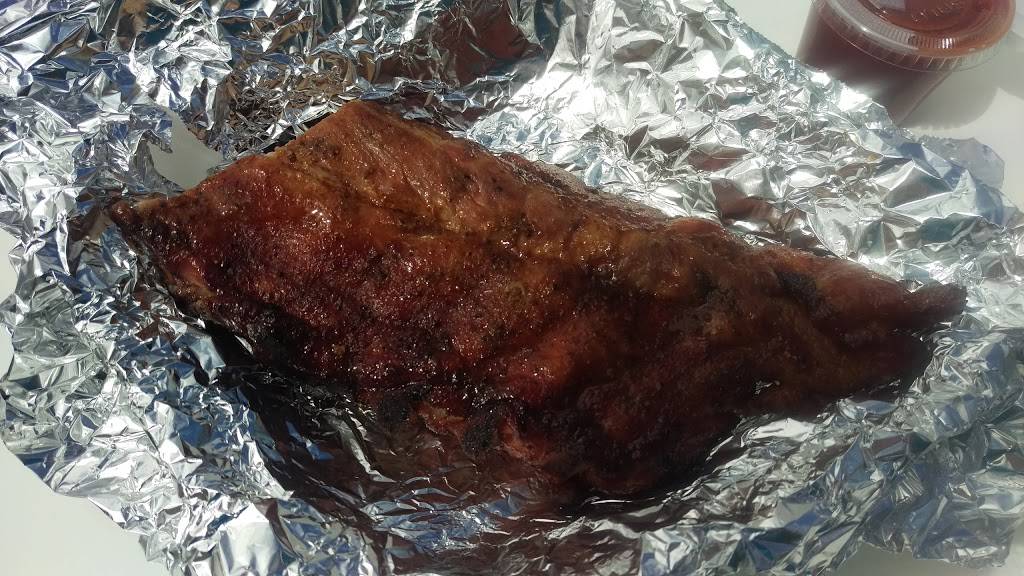 Bristol BBQ | restaurant | 730 Volunteer Pkwy, Bristol, TN 37620, USA | 4235732227 OR +1 423-573-2227