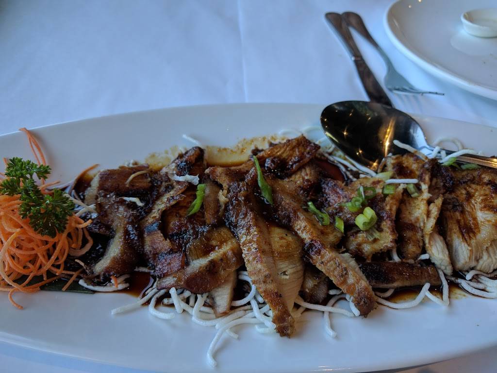 Tao Northern Chinese Cuisine | restaurant | 220 Laird Dr, East York, ON M4G 3X2, Canada | 4164213888 OR +1 416-421-3888