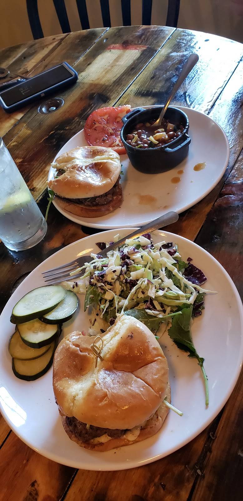 Barley Station BBQ | restaurant | 140 S Kilby St, Sevierville, TN 37862, USA | 8653651790 OR +1 865-365-1790