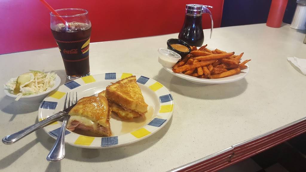 Wimpys Diner | restaurant | 475 Guelph Line, Burlington, ON L7R 3L8, Canada | 9056345500 OR +1 905-634-5500