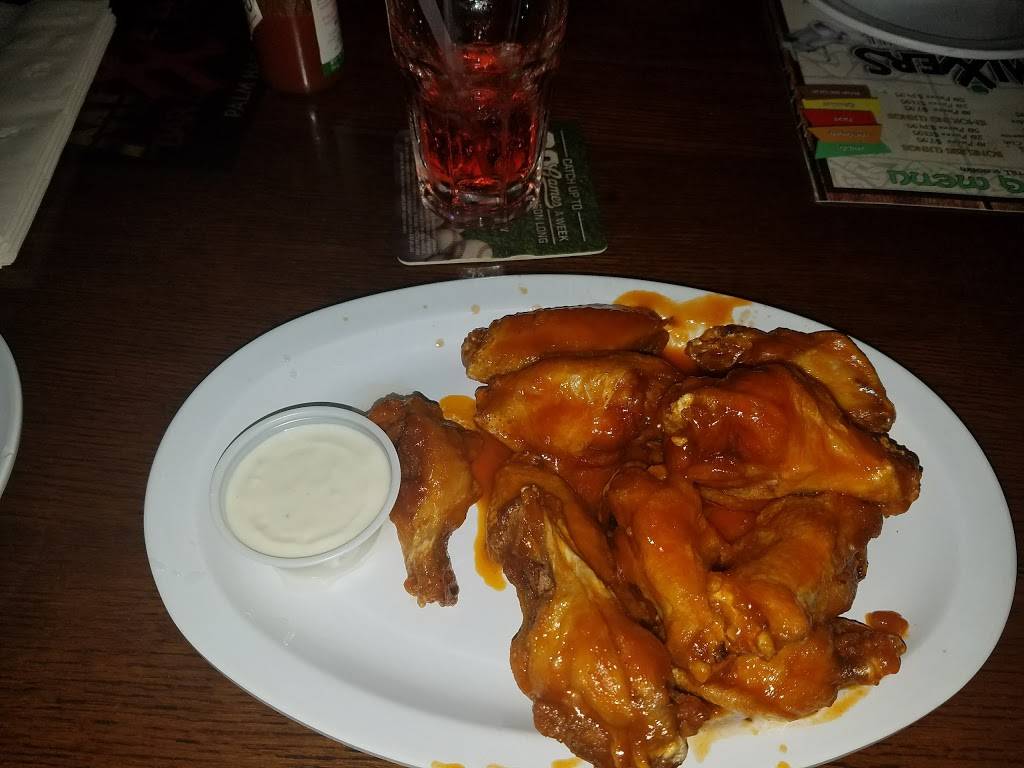 Mixers Bar & Grill | restaurant | 3430 E Lake Rd S # 1, Palm Harbor, FL 34685, USA | 7277872710 OR +1 727-787-2710