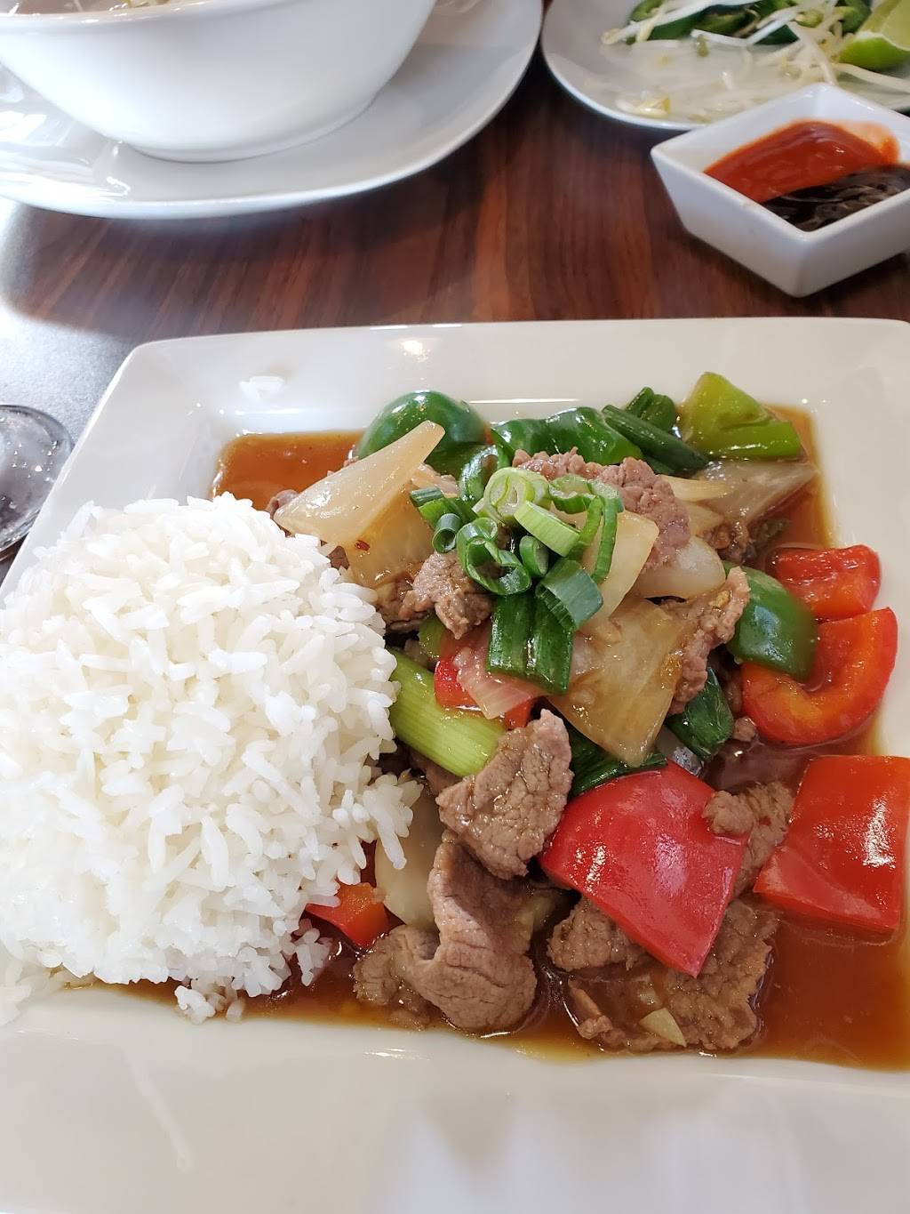 Thai Lucky Sushi Bar | restaurant | 102 Navarro St, San Antonio, TX 78205, USA | 2108881096 OR +1 210-888-1096