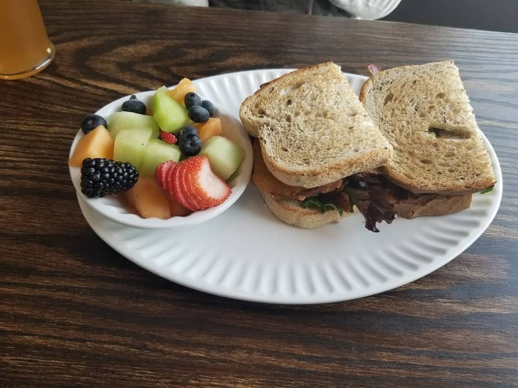 Jacks Shop Kitchen | restaurant | 14843 Spotswood Trail, Ruckersville, VA 22968, USA | 4349399239 OR +1 434-939-9239