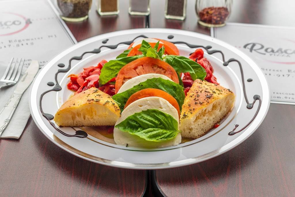 Rascos | restaurant | 4 Main St, Edgewater, NJ 07020, USA | 2019175115 OR +1 201-917-5115