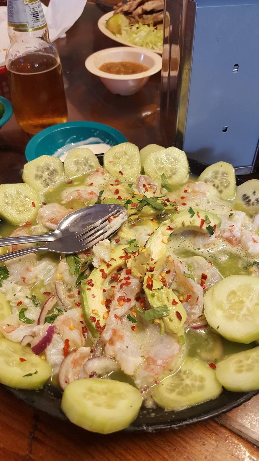 El Pulpo | restaurant | 7918 Lake June Rd, Dallas, TX 75217, USA | 2143918505 OR +1 214-391-8505