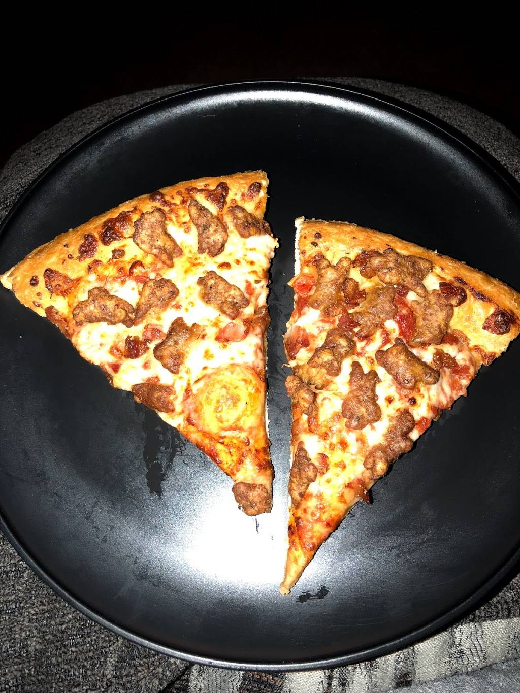 Pizza Hut | restaurant | 12183 Hesperia Rd, Victorville, CA 92395, USA | 7602434444 OR +1 760-243-4444