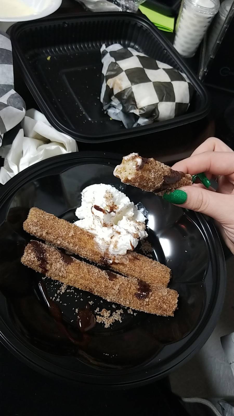 Loco Hombre | restaurant | 661 Scranton Carbondale Hwy, Archbald, PA 18403, USA | 5708761200 OR +1 570-876-1200