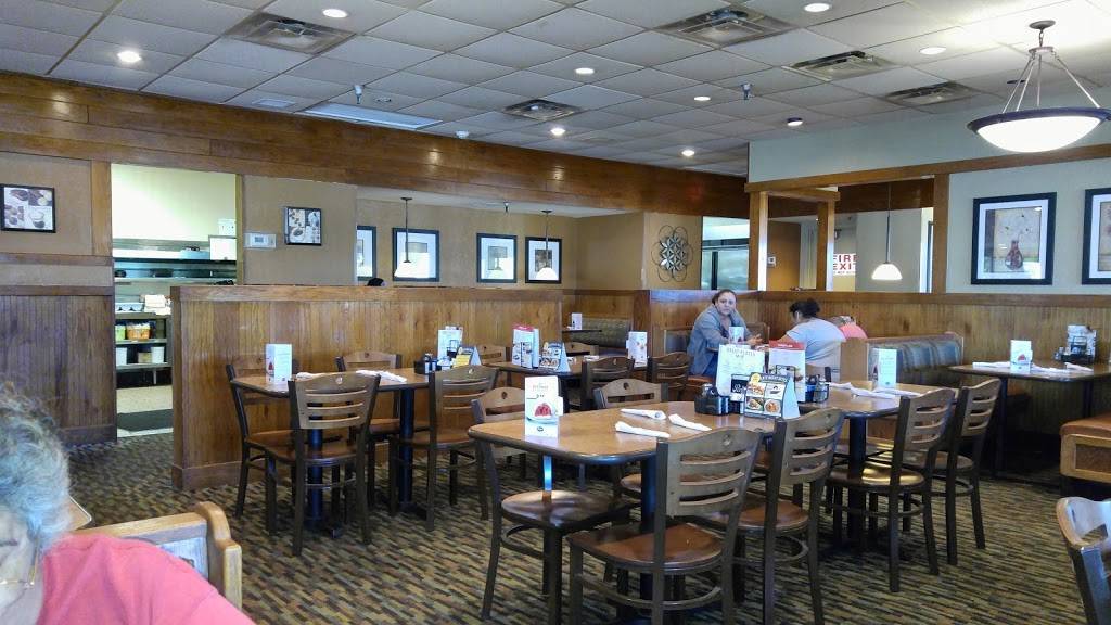 Perkins Restaurant & Bakery | restaurant | 6023 14th St W, Bradenton, FL 34207, USA | 9417552658 OR +1 941-755-2658