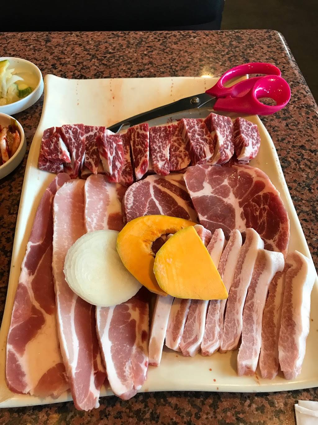 Blue Ginger Korean BBQ | restaurant | 14045 NE 20th St, Bellevue, WA 98007, USA | 4257461222 OR +1 425-746-1222