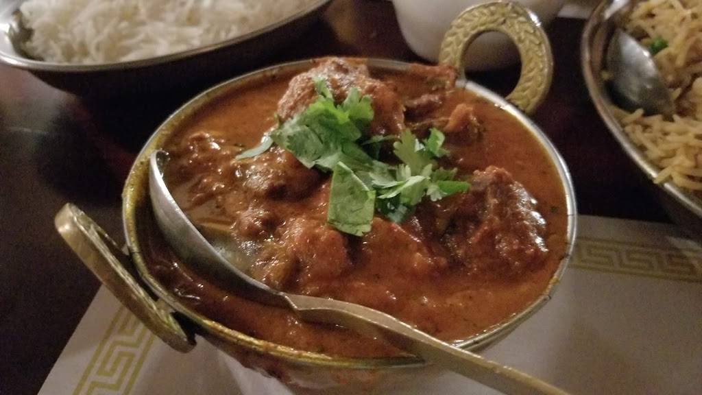 Sams Indian Food & Pizza | restaurant | 61380 Twentynine Palms Highway Suite 13, Joshua Tree, CA 92252, USA | 7603669511 OR +1 760-366-9511