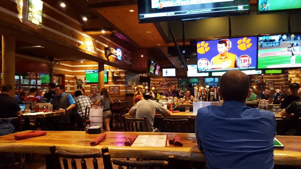 Twin Peaks | restaurant | 8787 E Frank Lloyd Wright Blvd, Scottsdale, AZ 85260, USA | 4804830921 OR +1 480-483-0921