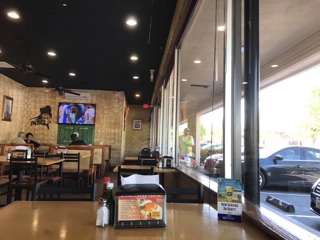 Taqueria Los Compadres | restaurant | 2550 Fair Oaks Blvd #103, Sacramento, CA 95825, USA | 9164800977 OR +1 916-480-0977