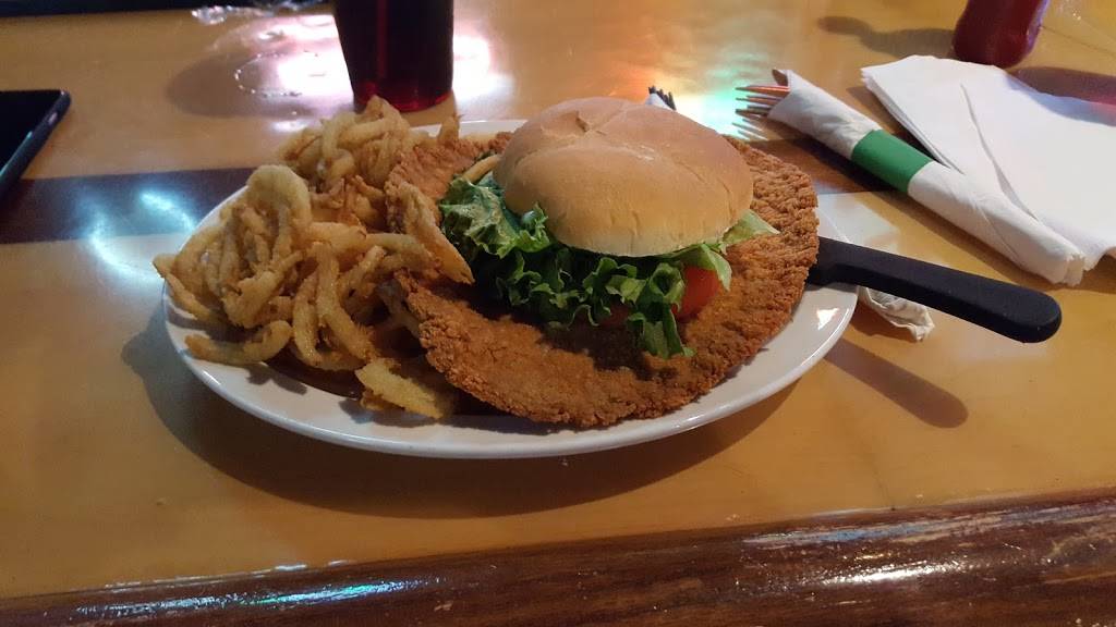 Courtside Bar & Grill | restaurant | 308 2nd Ave, Gallipolis, OH 45631, USA | 7404419371 OR +1 740-441-9371