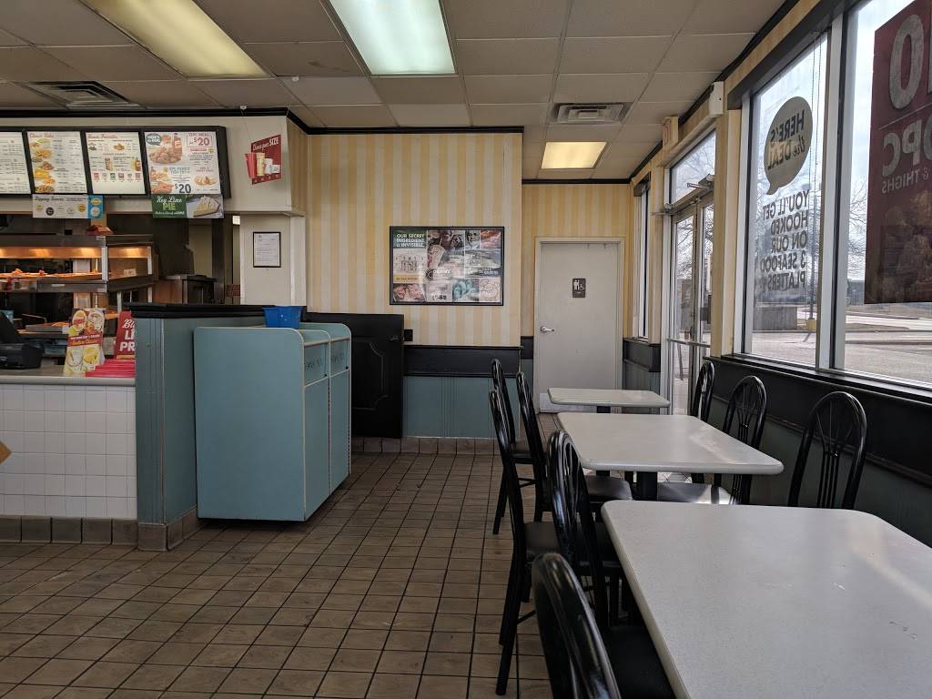 Churchs Chicken | restaurant | 4438 NW 10th St, Oklahoma City, OK 73107, USA | 4059426007 OR +1 405-942-6007