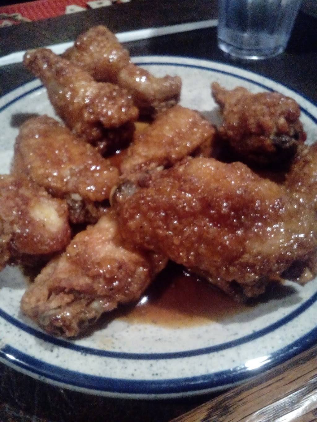 Vinnys Bar & Grill | restaurant | 2229 Dryden Rd, Moraine, OH 45439, USA | 9372992520 OR +1 937-299-2520