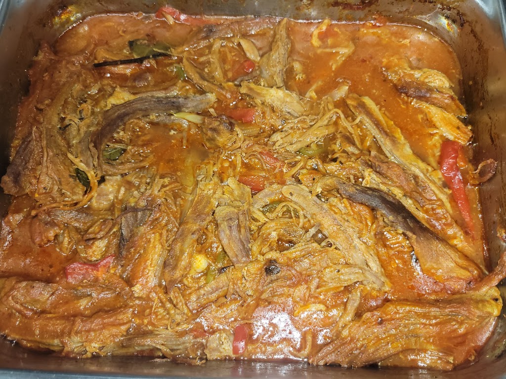 Cubita Ceibeña Sabor Latino | restaurant | 4600 N McCarty St, Houston, TX 77013, USA | 2818648279 OR +1 281-864-8279