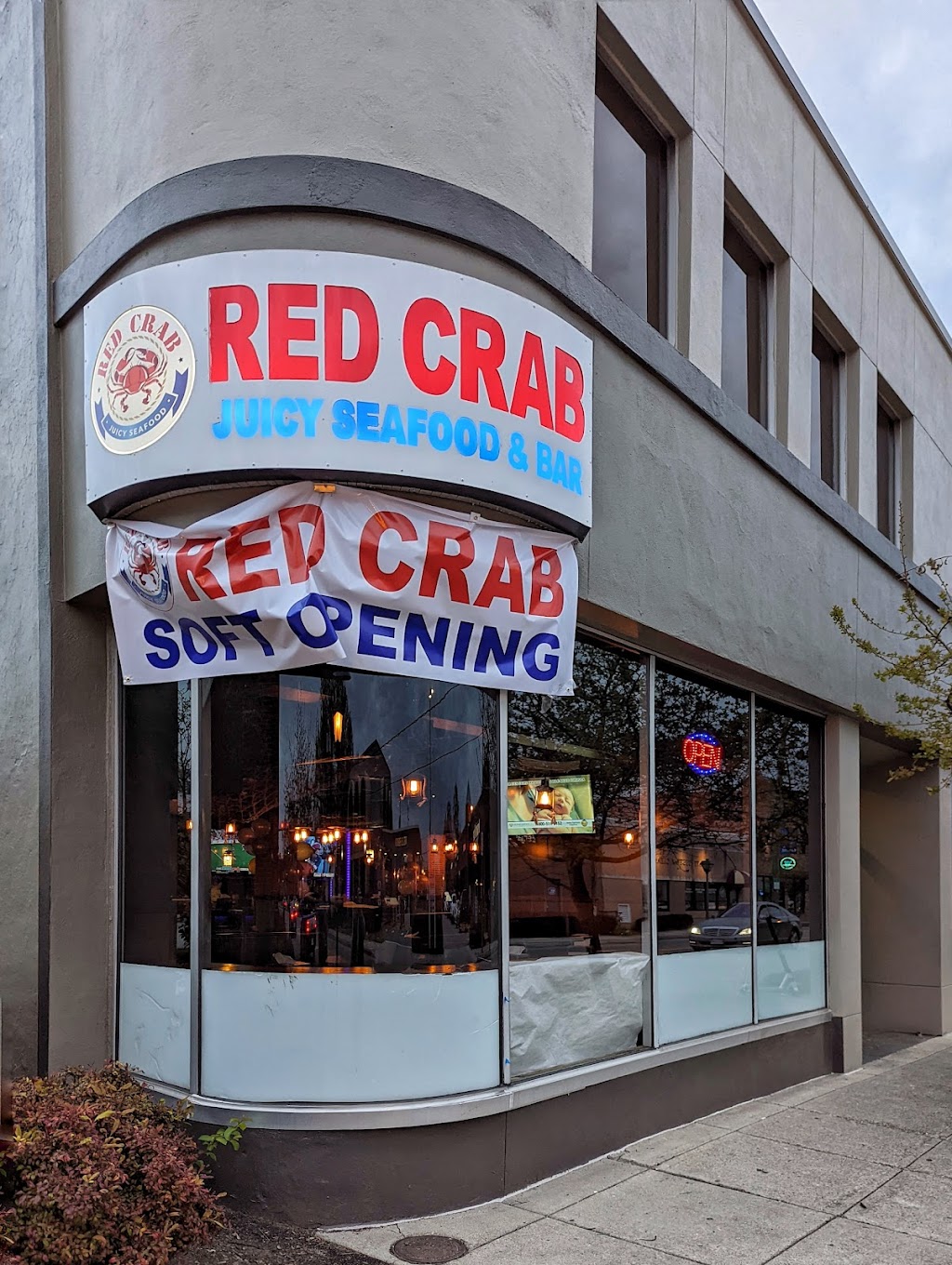Red Crab Juicy Seafood | restaurant | 430 W 21st St, Norfolk, VA 23517, USA | 7579370566 OR +1 757-937-0566