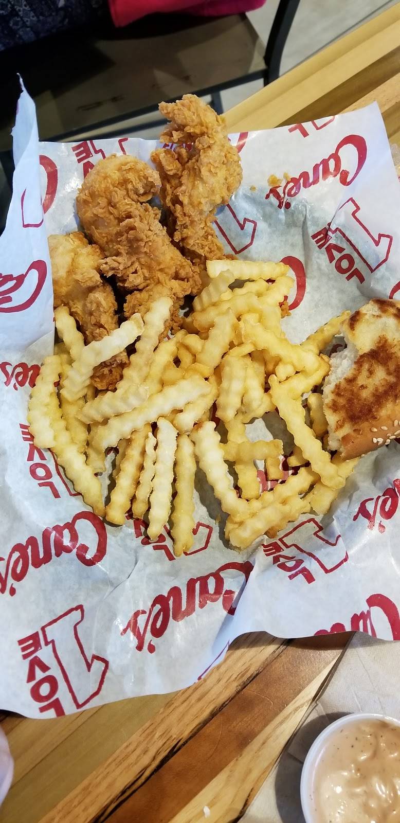 Popeyes Louisiana Kitchen | restaurant | 15125 Wallisville Rd, Houston, TX 77049, USA | 2814547440 OR +1 281-454-7440