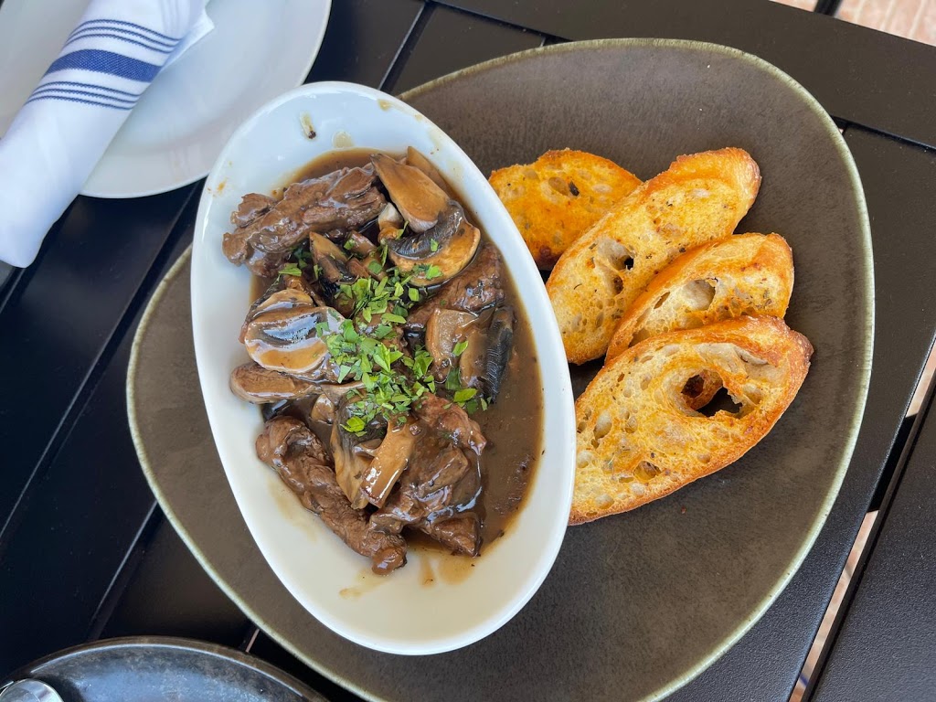 R bistro | restaurant | 2500 E Hallandale Beach Blvd, Hallandale Beach, FL 33009, USA | 9543999241 OR +1 954-399-9241