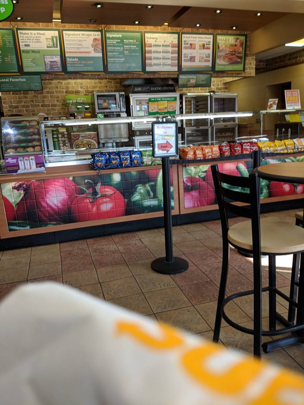 Subway Restaurants | restaurant | 8001 Pulaski Hwy, Rosedale, MD 21237, USA | 4103910002 OR +1 410-391-0002