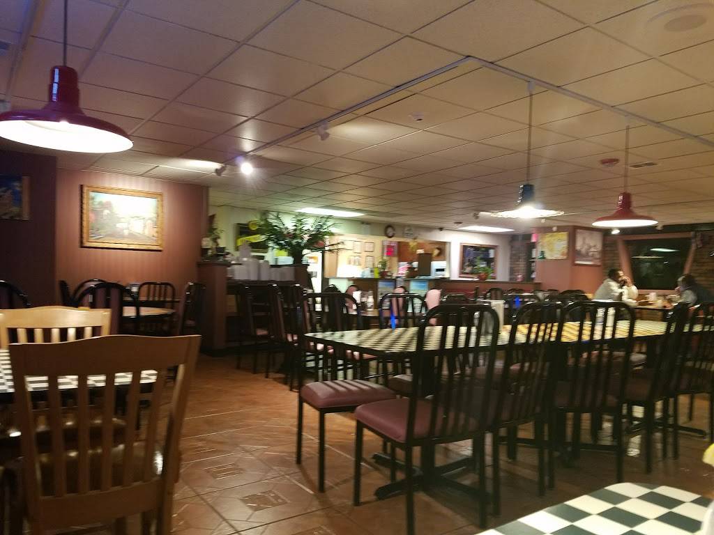 La Trinidad | restaurant | 2085 S Eastwood Dr, Woodstock, IL 60098, USA | 8153370652 OR +1 815-337-0652