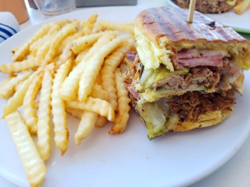 Point Royal | restaurant | 3555 S Ocean Dr, Hollywood, FL 33019, USA | 9546028750 OR +1 954-602-8750