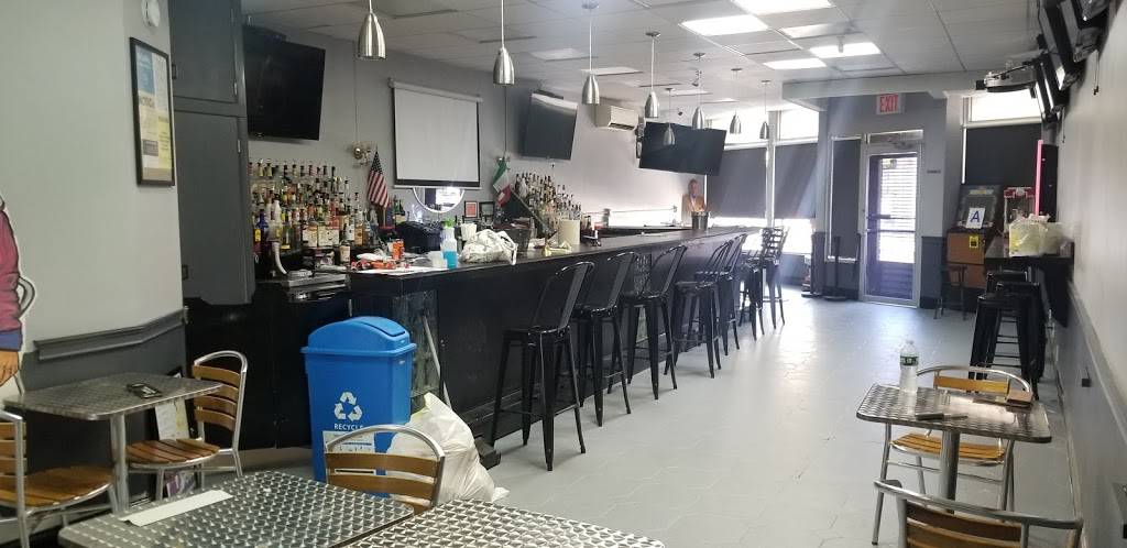 Hot Shotz | restaurant | 6319 Amboy Rd, Staten Island, NY 10309, USA | 7182270057 OR +1 718-227-0057