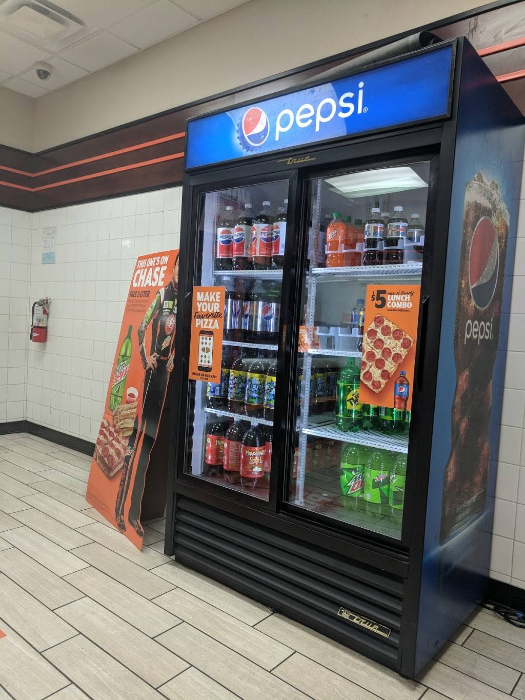 Little Caesars Pizza | meal takeaway | 4015 N 16th St Suite H, Phoenix, AZ 85016, USA | 6023547857 OR +1 602-354-7857