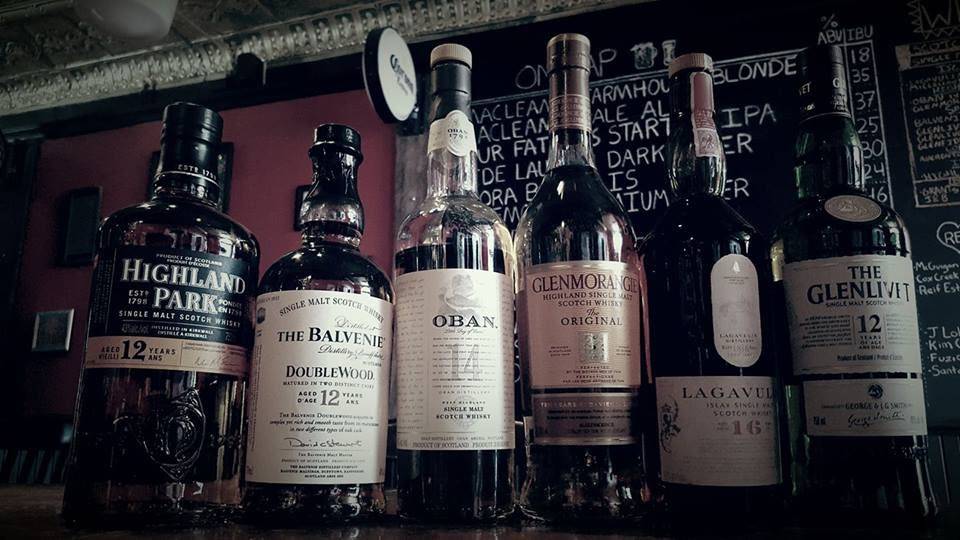 The Grand Templin Pub | restaurant | 216 St Andrew St W, Fergus, ON N1M 1N7, Canada | 2263834483 OR +1 226-383-4483