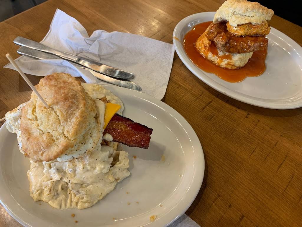 Maple Street Biscuit Company- Bloomingdale | restaurant | 127 W Bloomingdale Ave, Brandon, FL 33511, USA | 8134093583 OR +1 813-409-3583