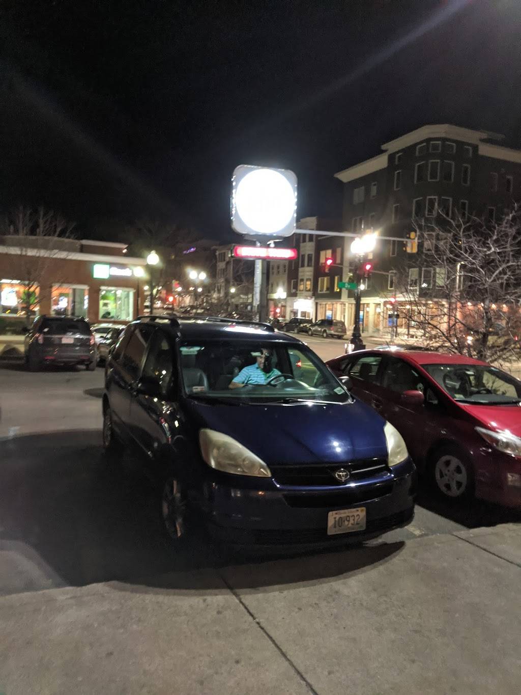 Burger King | restaurant | 280 W Broadway St, South Boston, MA 02127, USA | 6172680163 OR +1 617-268-0163