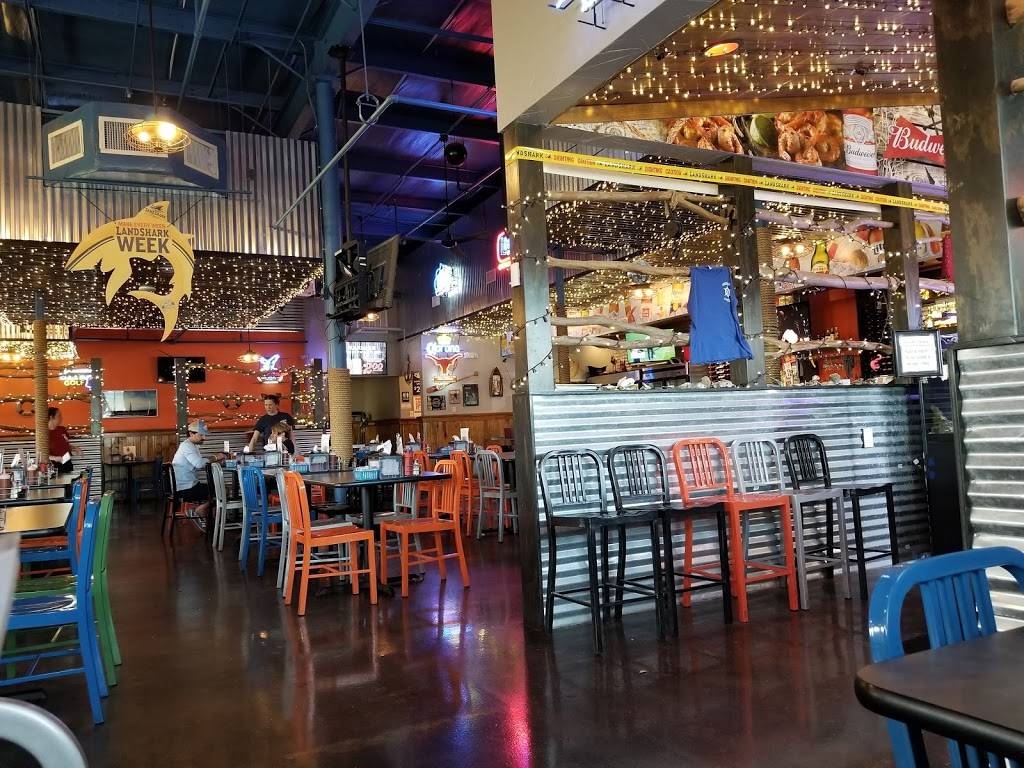 Deckhand Oyster Bar | restaurant | 4211 S Lamar Blvd C-1, Austin, TX 78704, USA | 5123261963 OR +1 512-326-1963