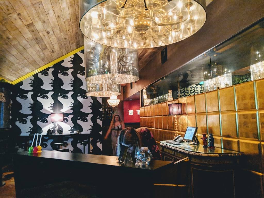 La Fondue | restaurant | 14550 Big Basin Way, Saratoga, CA 95070, USA | 4088673332 OR +1 408-867-3332