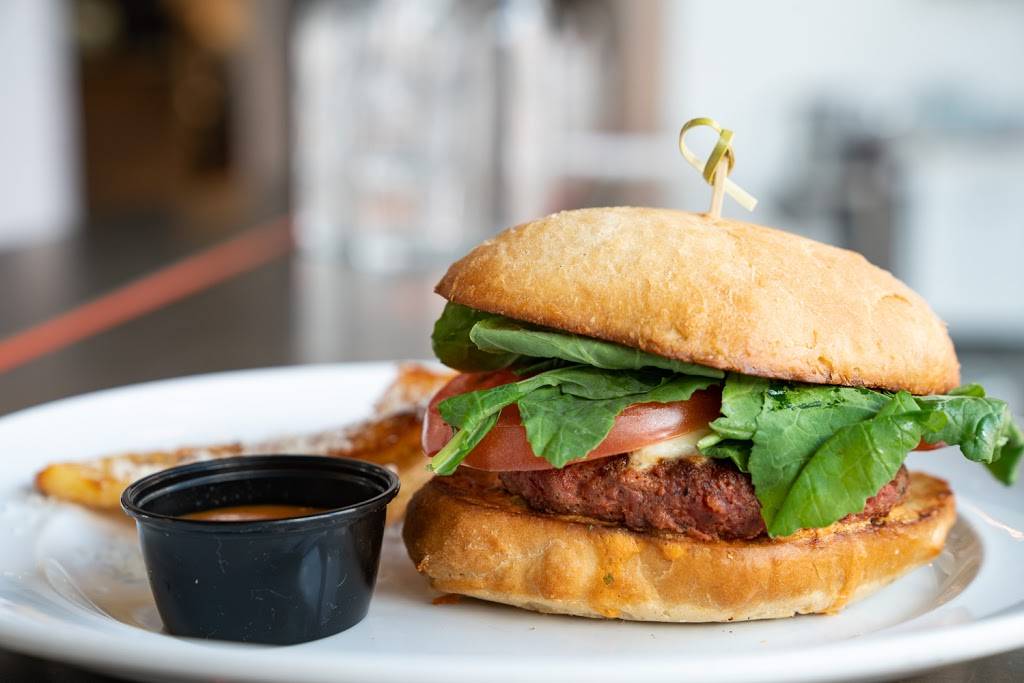 Federal Galley | restaurant | 200 Childrens Way, Pittsburgh, PA 15212, USA | 4125176400 OR +1 412-517-6400