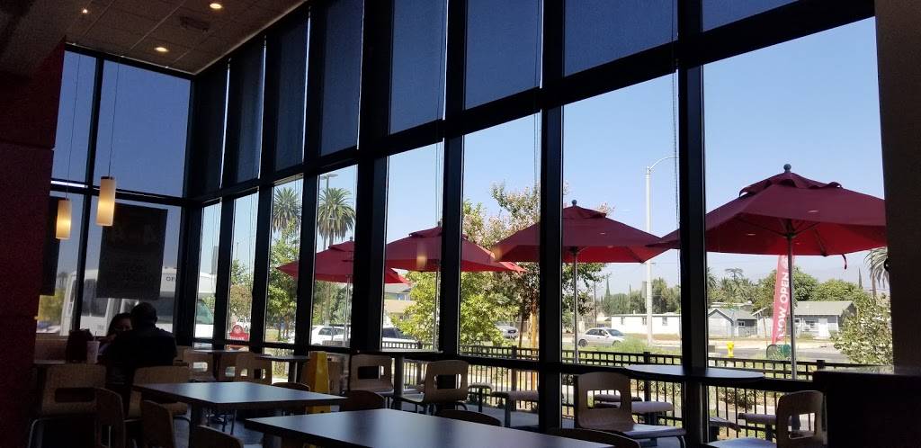 Wendys | restaurant | 590 E Holt Blvd, Ontario, CA 91761, USA | 9093913624 OR +1 909-391-3624