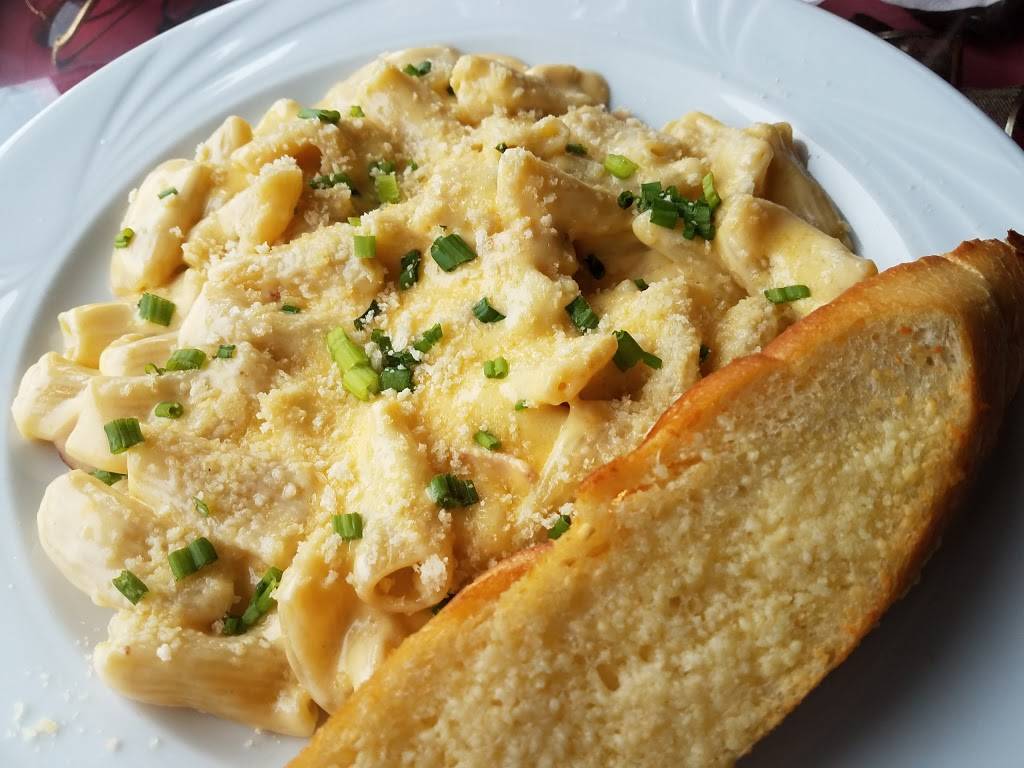 Flips Wine Bar & Trattoria | restaurant | 5801 N Western Ave, Oklahoma City, OK 73118, USA | 4058431527 OR +1 405-843-1527