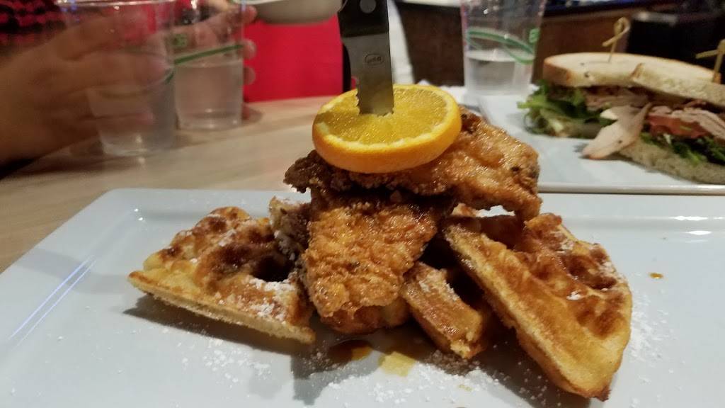 Hideaway Kitchen & Bar | restaurant | 4323 S IH 35 Frontage Rd, Austin, TX 78744, USA | 5125273007 OR +1 512-527-3007