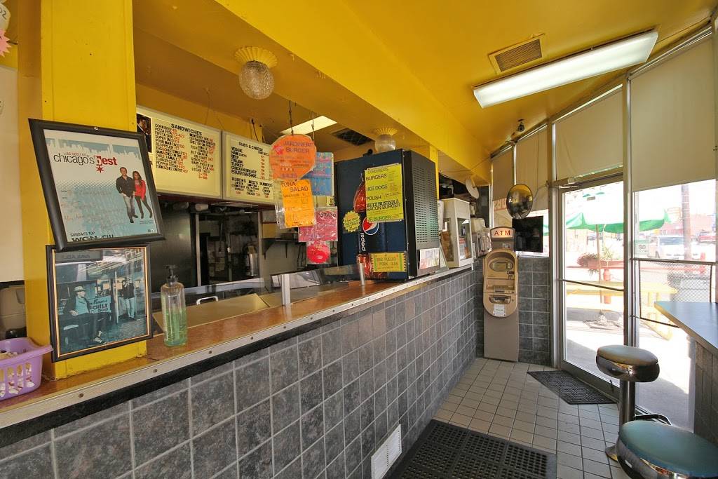 Susies Drive-Thru (CASH ONLY) | restaurant | 4126 W Montrose Ave, Chicago, IL 60641, USA | 7732836544 OR +1 773-283-6544