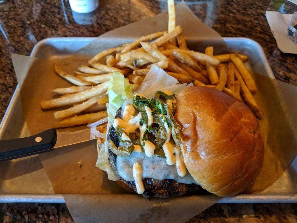 BJs Restaurant & Brewhouse | restaurant | 8027 Leesburg Pike #100, Vienna, VA 22182, USA | 7033567305 OR +1 703-356-7305